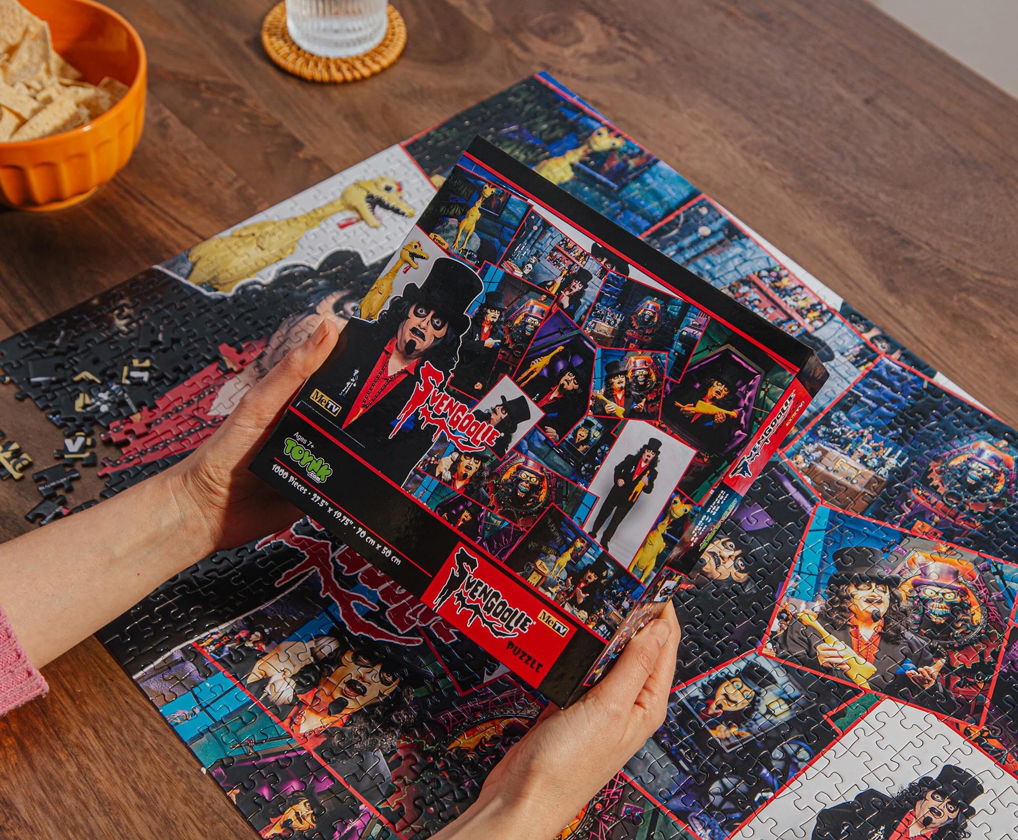 Foto 5 | Rompecabezas Toynk Svengoolie Collage 1000 Piezas - Venta Internacional.
