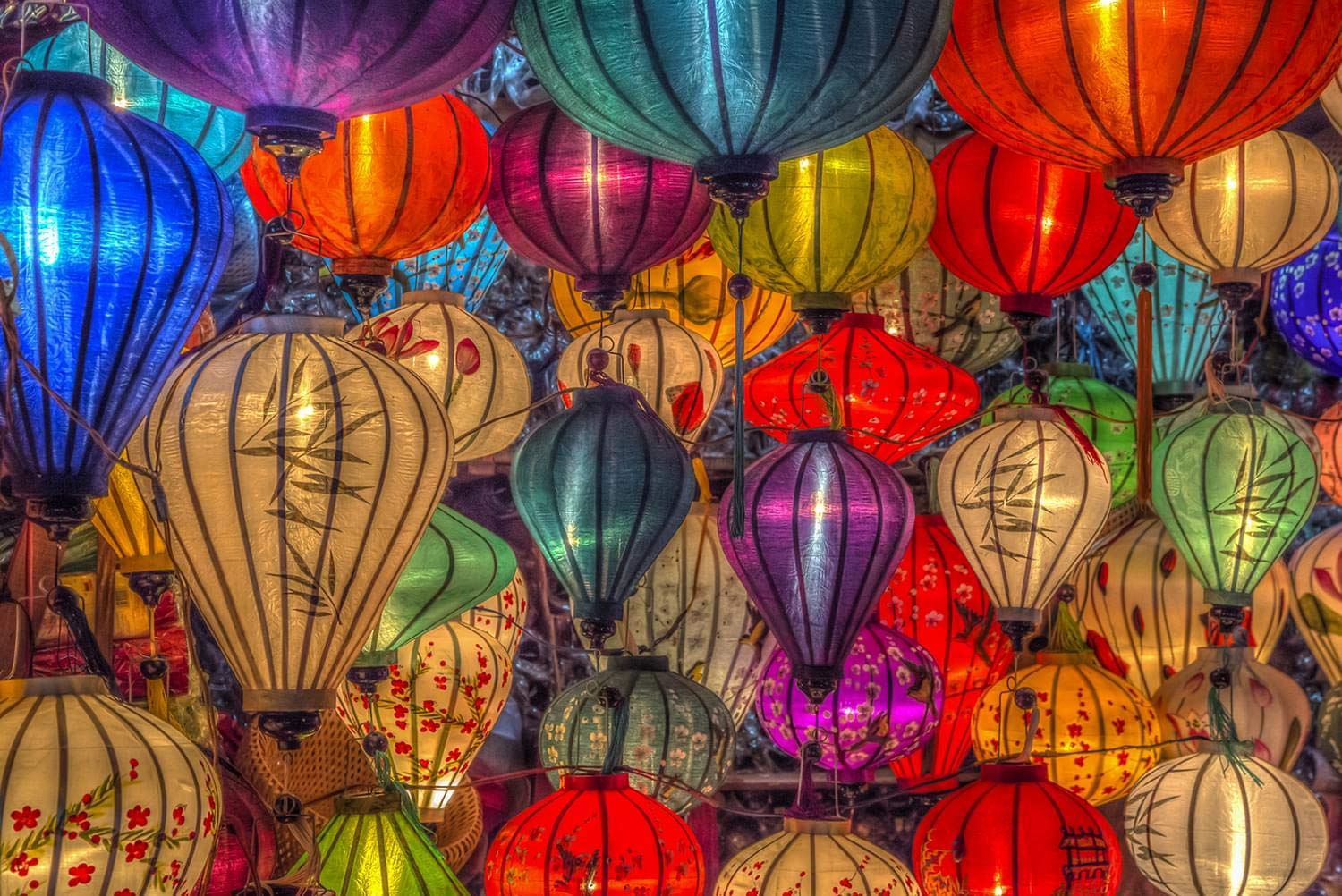 Foto 2 pulgar | Rompecabezas Toynk Lanterns En La Ciudad De Hoi An, Vietnam, 1000 Piezas - Venta Internacional.