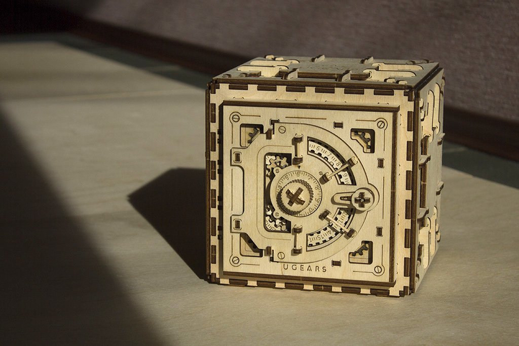 Foto 4 | Kit De Caja Fuerte Modelo Ugears De Rompecabezas De Madera 3d Con Cierre Personal - Venta Internacional.