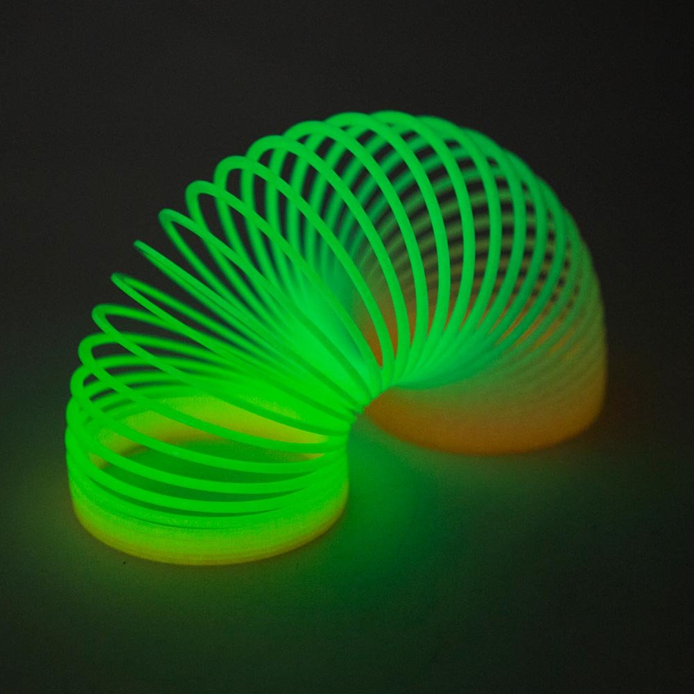 Foto 2 pulgar | Muelle Helicoidal Toy Rhode Island Novelty Que Brilla En La Oscuridad, 7,62 Cm - Venta Internacional.