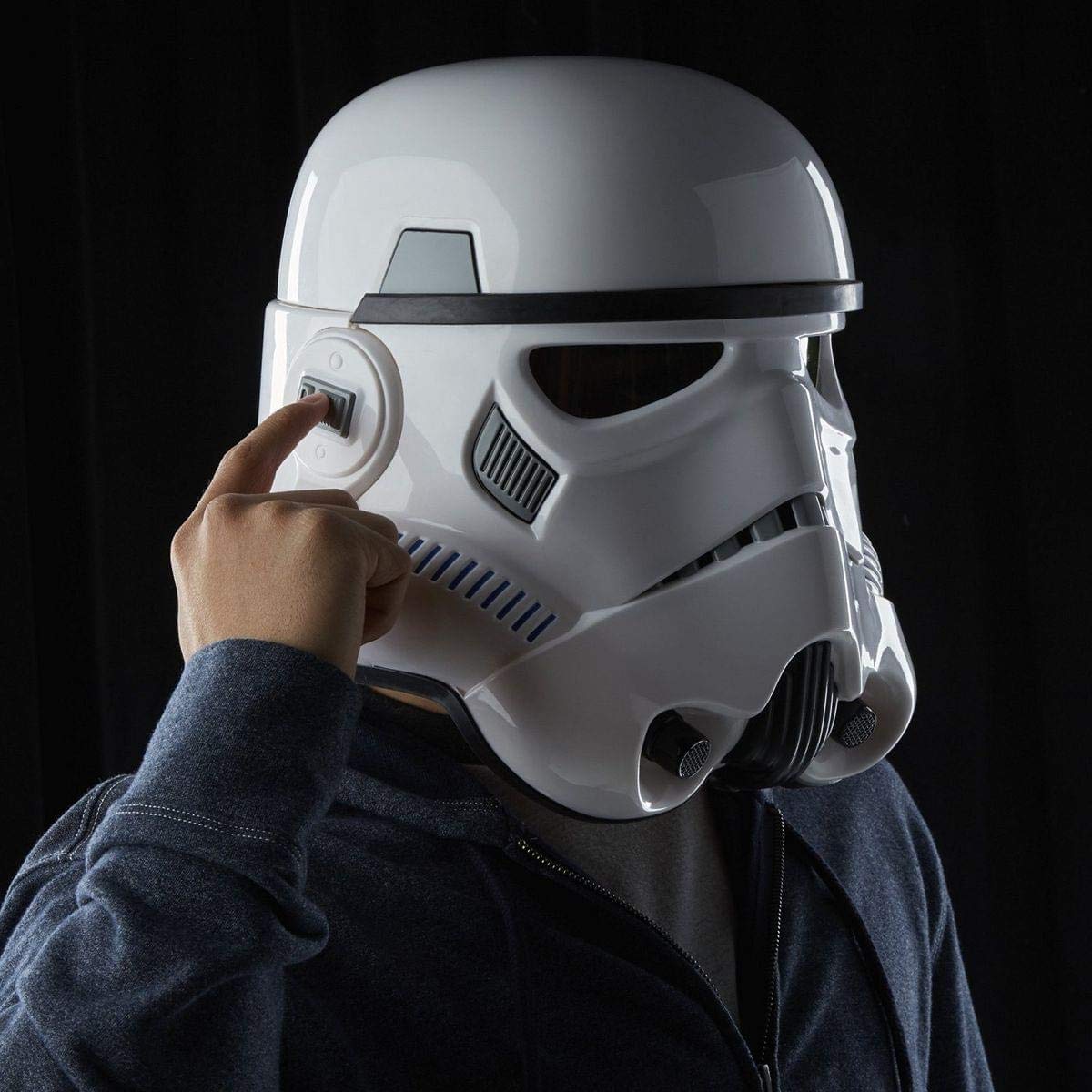 Foto 4 pulgar | Casco Star Wars The Black Series Stormtrooper Imperial - Venta Internacional