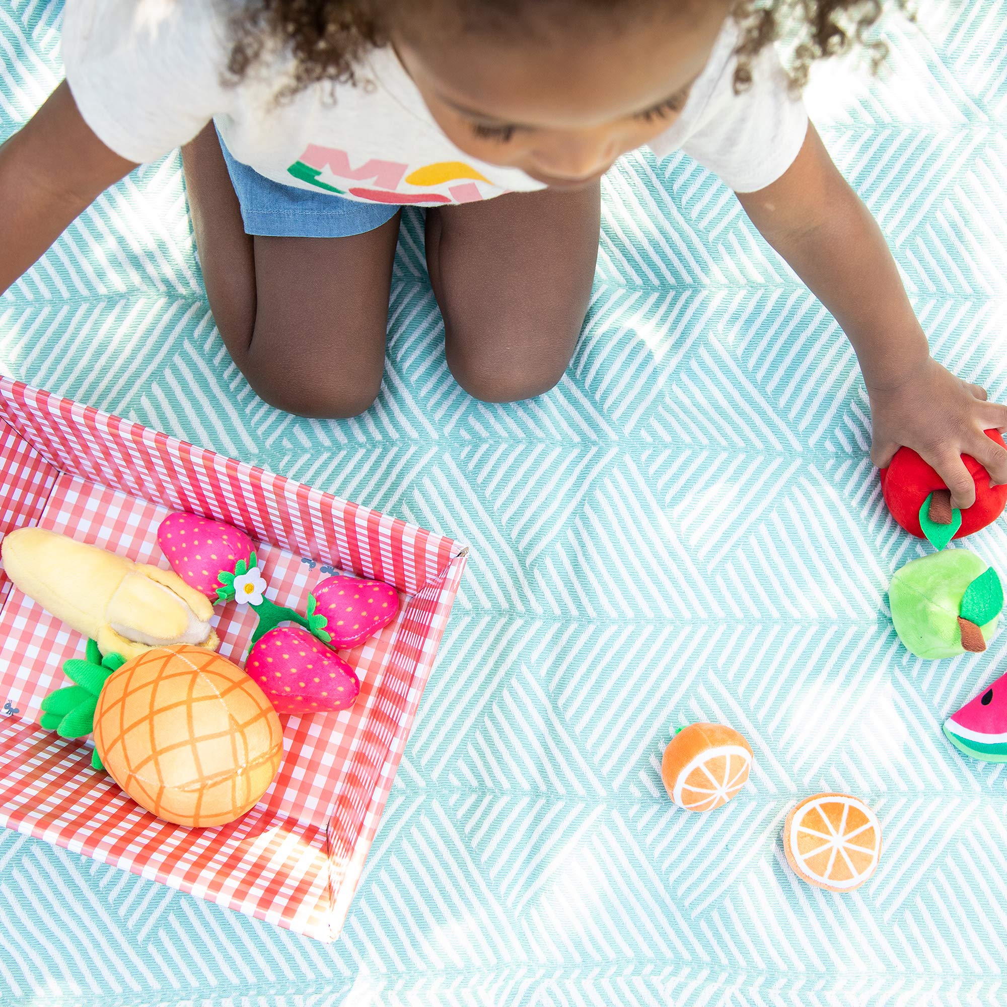 Foto 3 pulgar | Venta Internacional - Juego de Vanasta + 12 frutas de Felpa para Niños