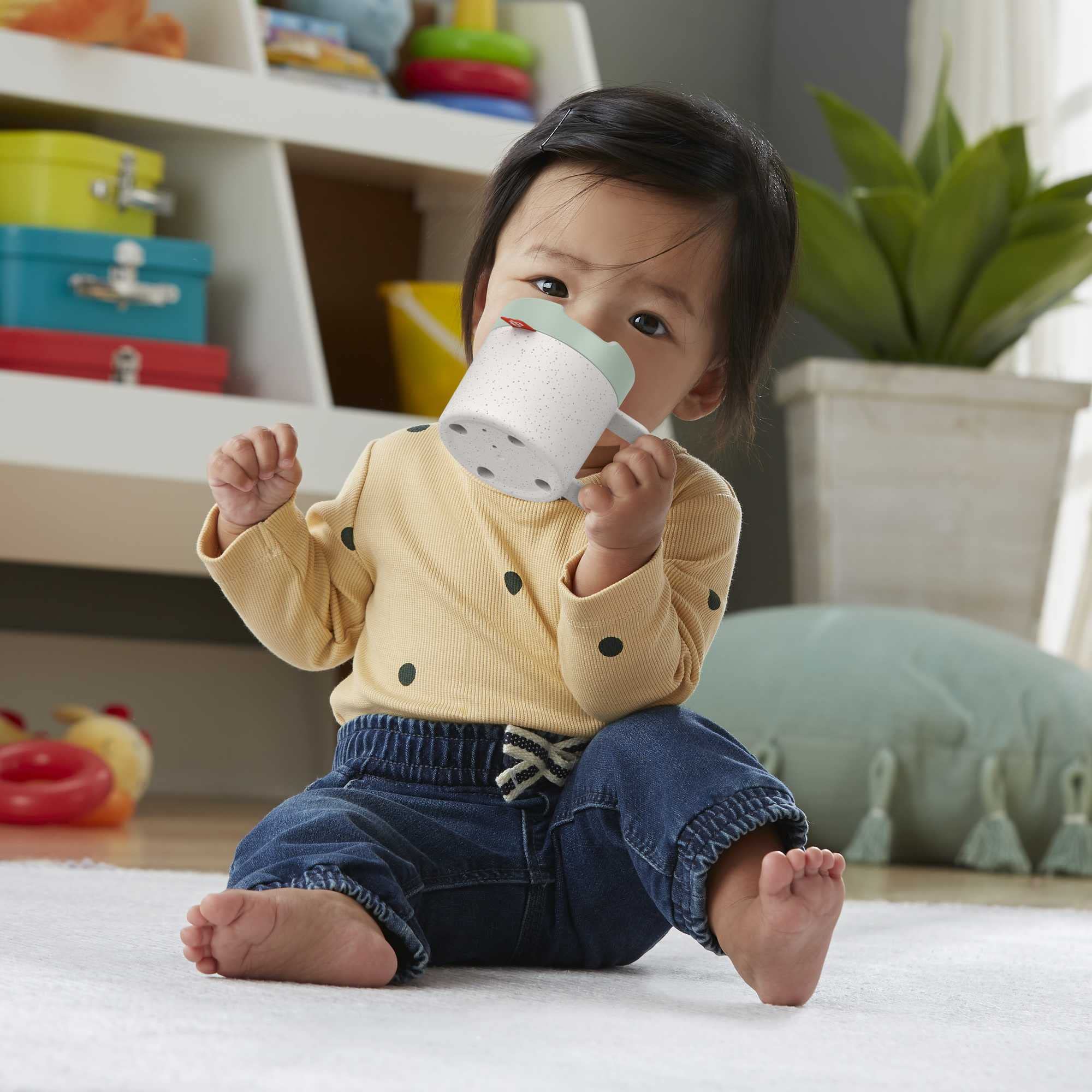 Foto 4 pulgar | Sonajero Para Bebés Fisher-price A-latte, Taza De Café Con Leche, Más De 3 Meses - Venta Internacional.