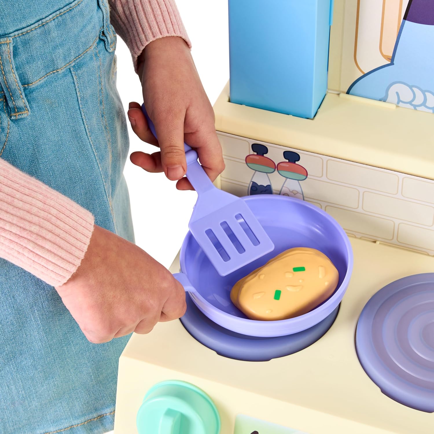 Foto 6 pulgar | Bluey - Juego De Cocina De Cocinero Con Más De 20 Sonidos Y Luces