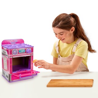 Foto 2 | Cookeez Makery Cinnamon Treats Oven Mix & Make Plush Friend - Venta Internacional.