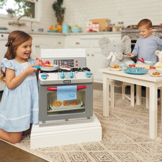 Foto 3 | Primer Horno Pretend Play Appliance Little Tikes Con 11 Accesorios - Venta Internacional.