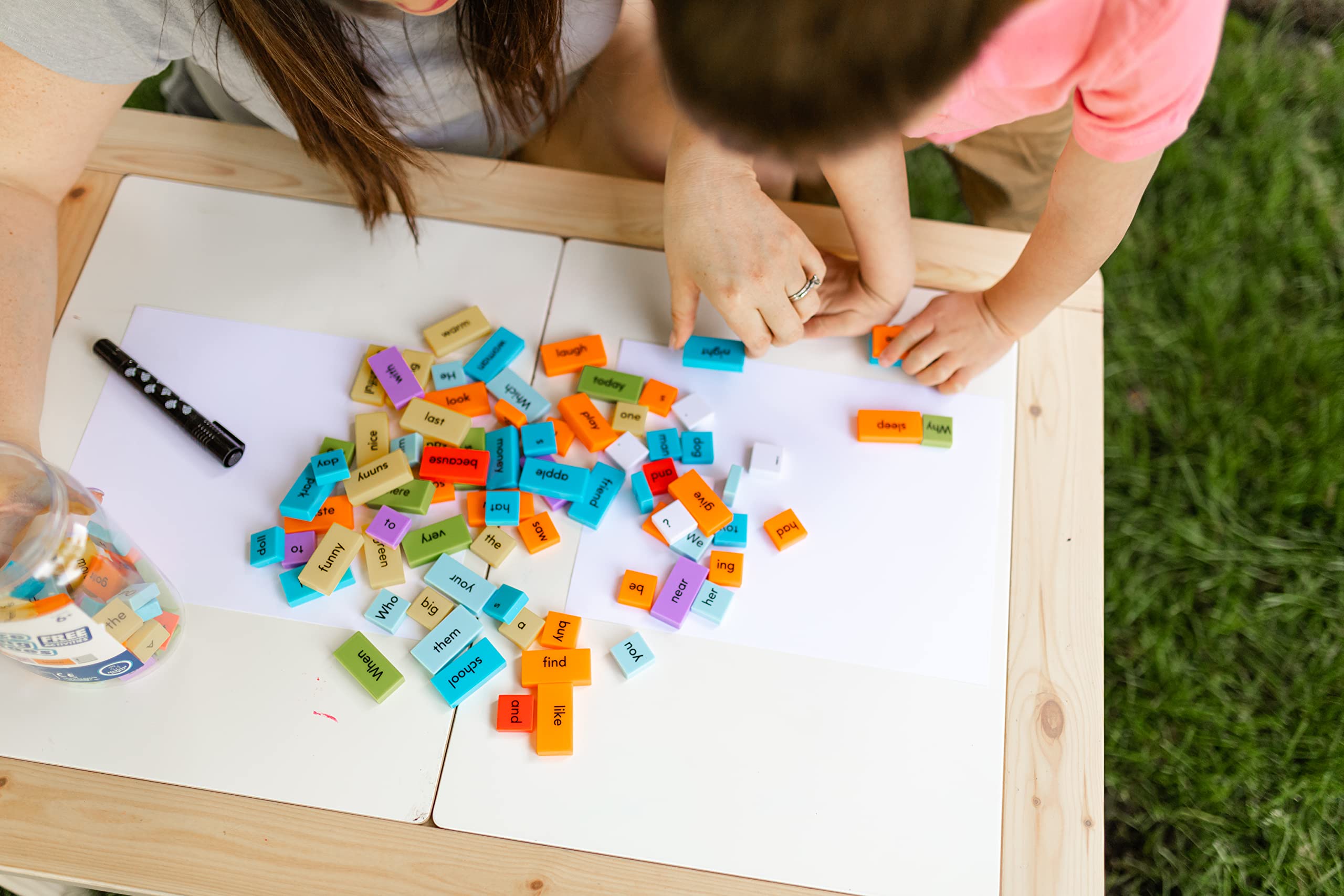 Foto 4 pulgar | Venta Internacional - Sentence Building Dominoes Educational Insights