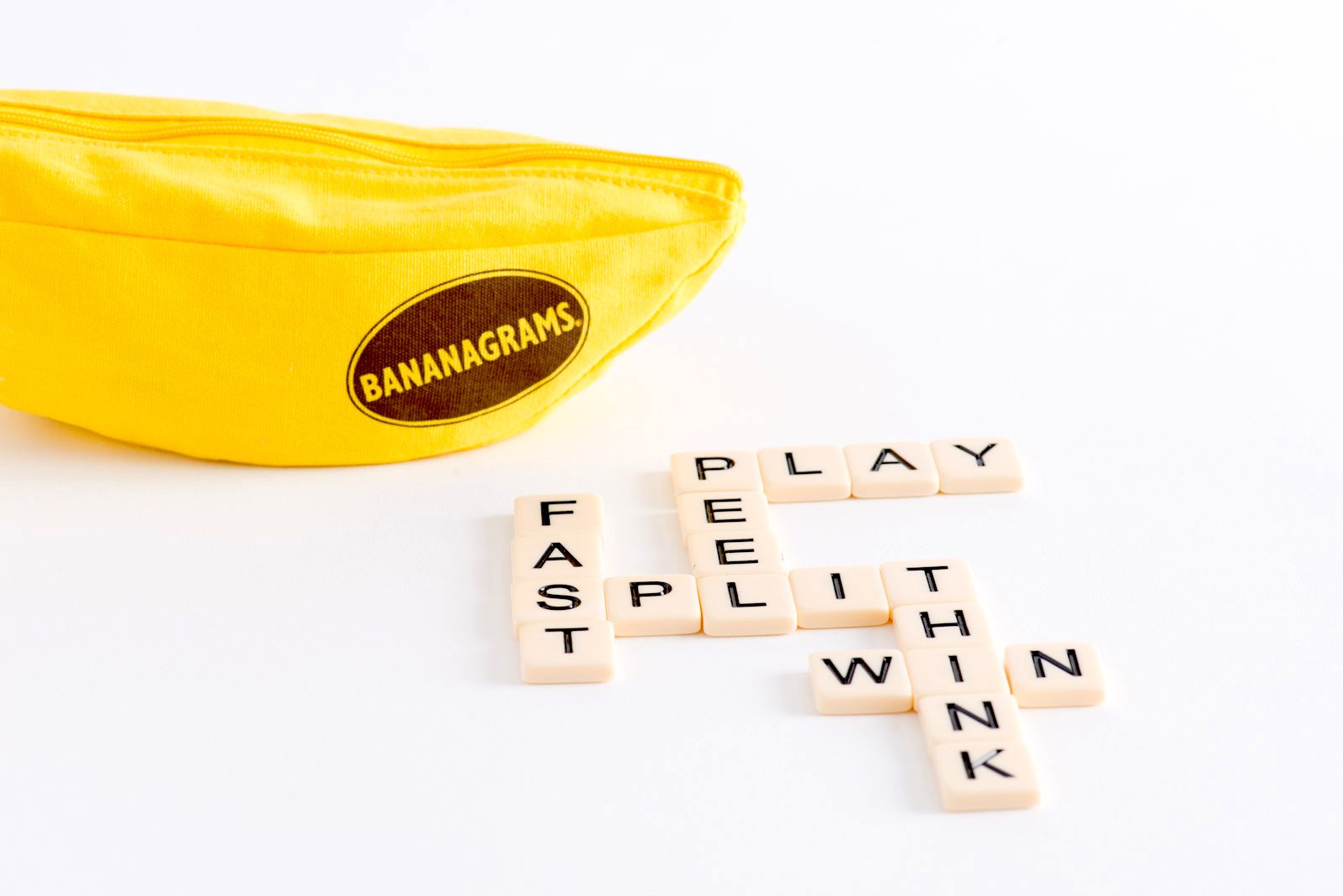 Foto 7 pulgar | Juego De Palabras Bananagrams, Galardonado Con Múltiples Premios Durante Más De 7 Años - Venta Internacional.