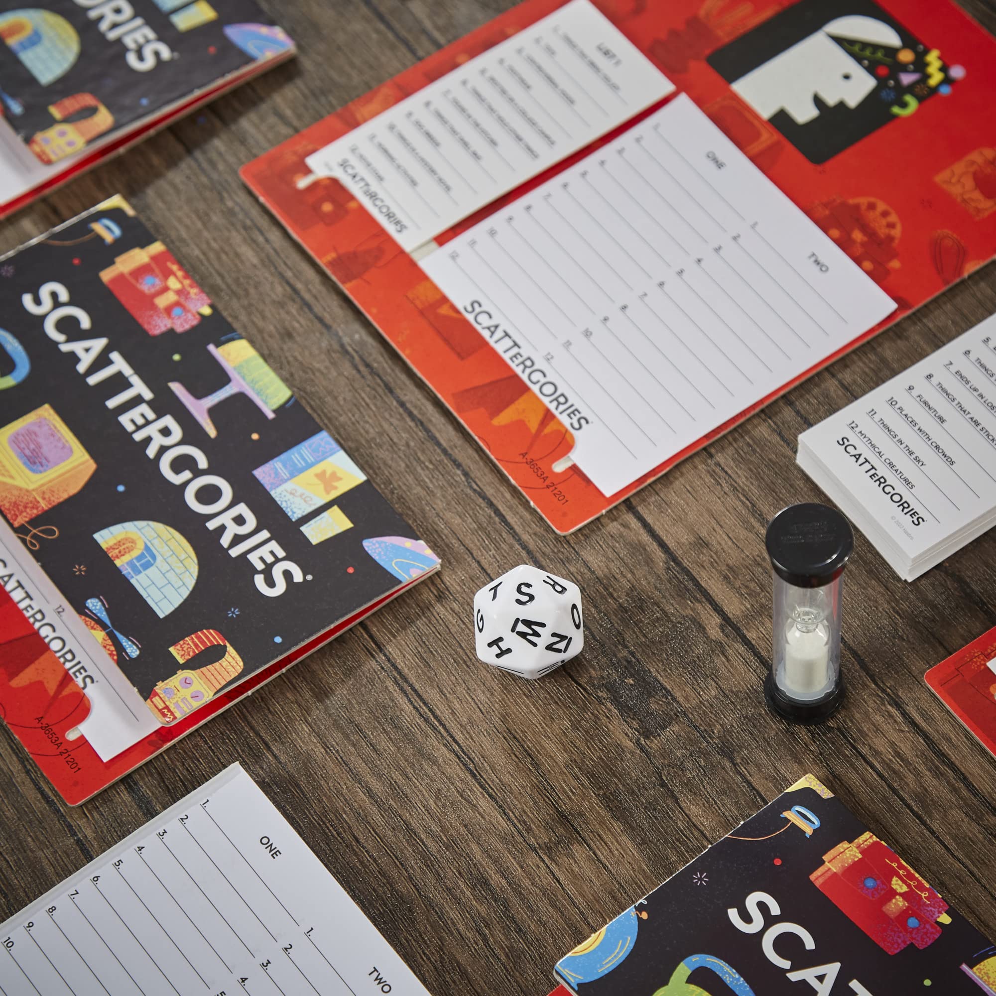 Foto 4 | Juego de Mesa Hasbro Gaming Scattergories Classic Adults 13+ - Venta Internacional