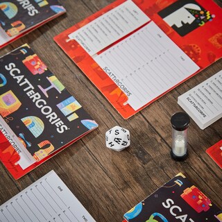 Foto 4 | Juego de Mesa Hasbro Gaming Scattergories Classic Adults 13+ - Venta Internacional