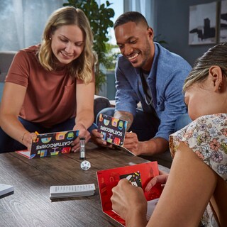 Foto 7 | Juego de Mesa Hasbro Gaming Scattergories Classic Adults 13+ - Venta Internacional