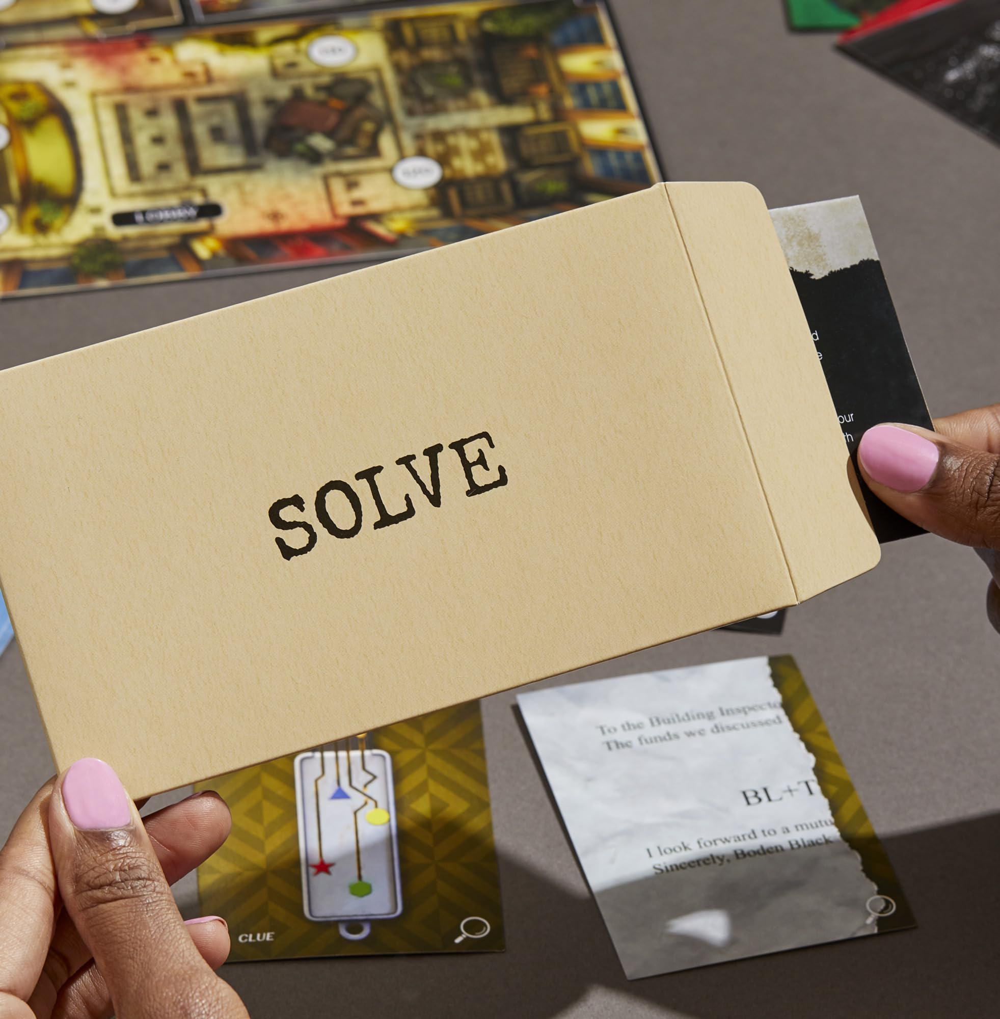 Foto 7 pulgar | Juego de Mesa Hasbro Gaming Clue Escape: The Midnight Hotel - Venta Internacional