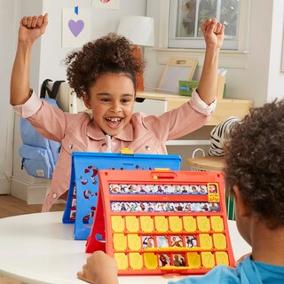 Foto 2 | Juego de Mesa Hasbro Gaming ¿Adivina Quién? +6 Años - Venta Internacional