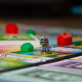 Foto 7 | Juego De Mesa Monopoly Spongebob Squarepants Meme Edition - Venta Internacional.