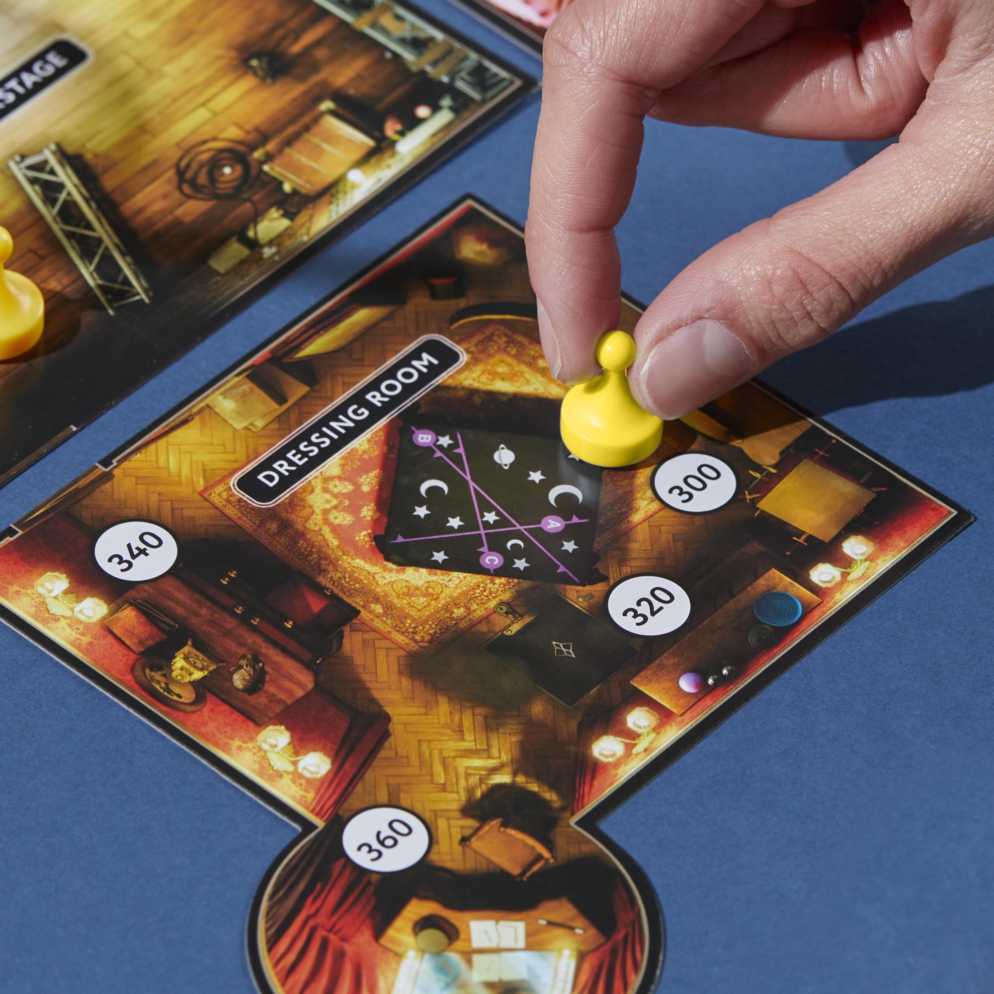 Foto 6 pulgar | Juego De Mesa Hasbro Gaming Clue Escape The Illusionist's Club - Venta Internacional.