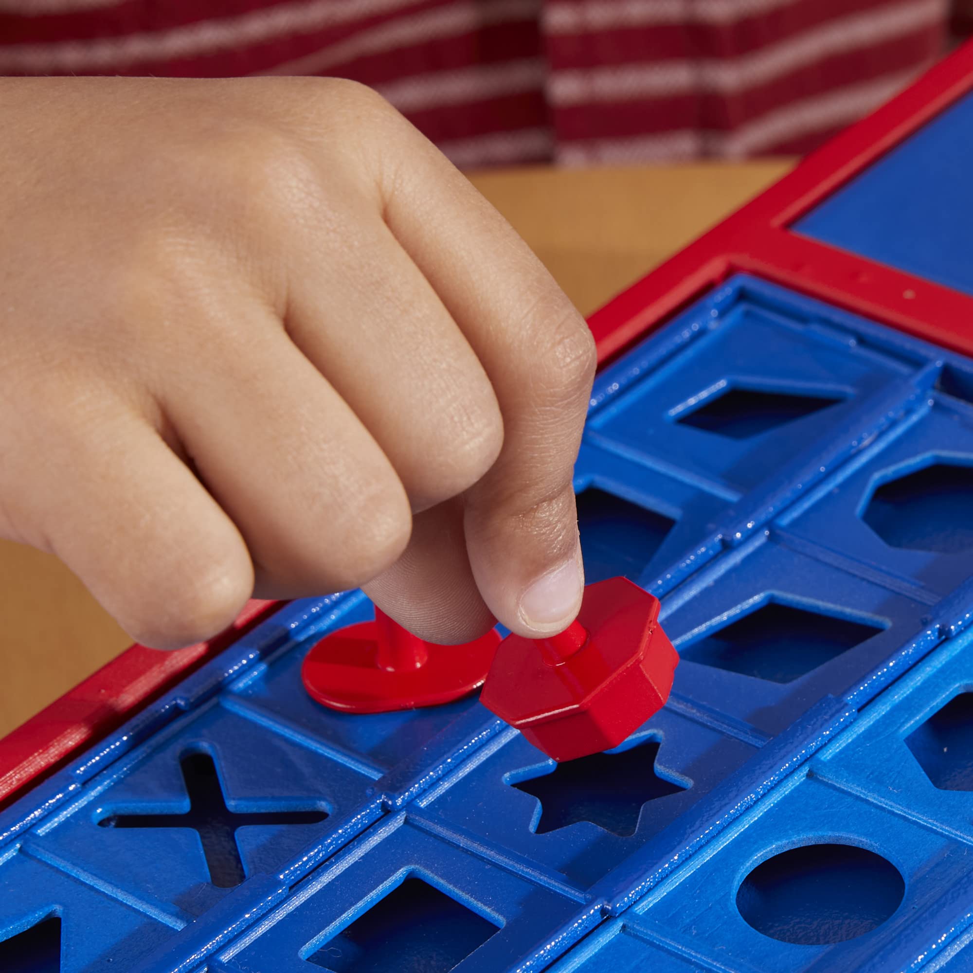 Foto 4 pulgar | Juego Hasbro Gaming Perfection Para Niños De Más De 5 Años Con Más De 250 Peines - Venta Internacional.