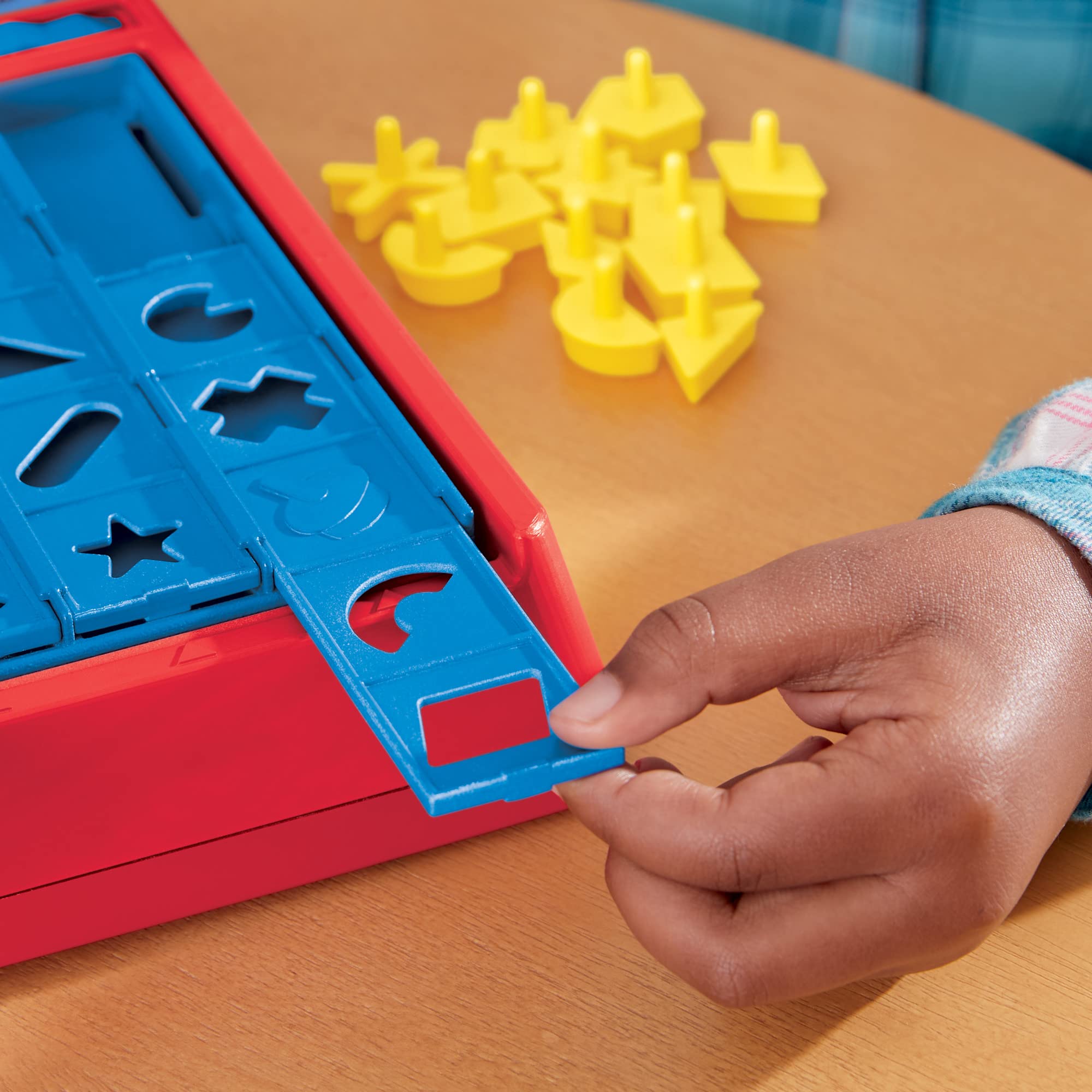 Foto 5 pulgar | Juego Hasbro Gaming Perfection Para Niños De Más De 5 Años Con Más De 250 Peines - Venta Internacional.