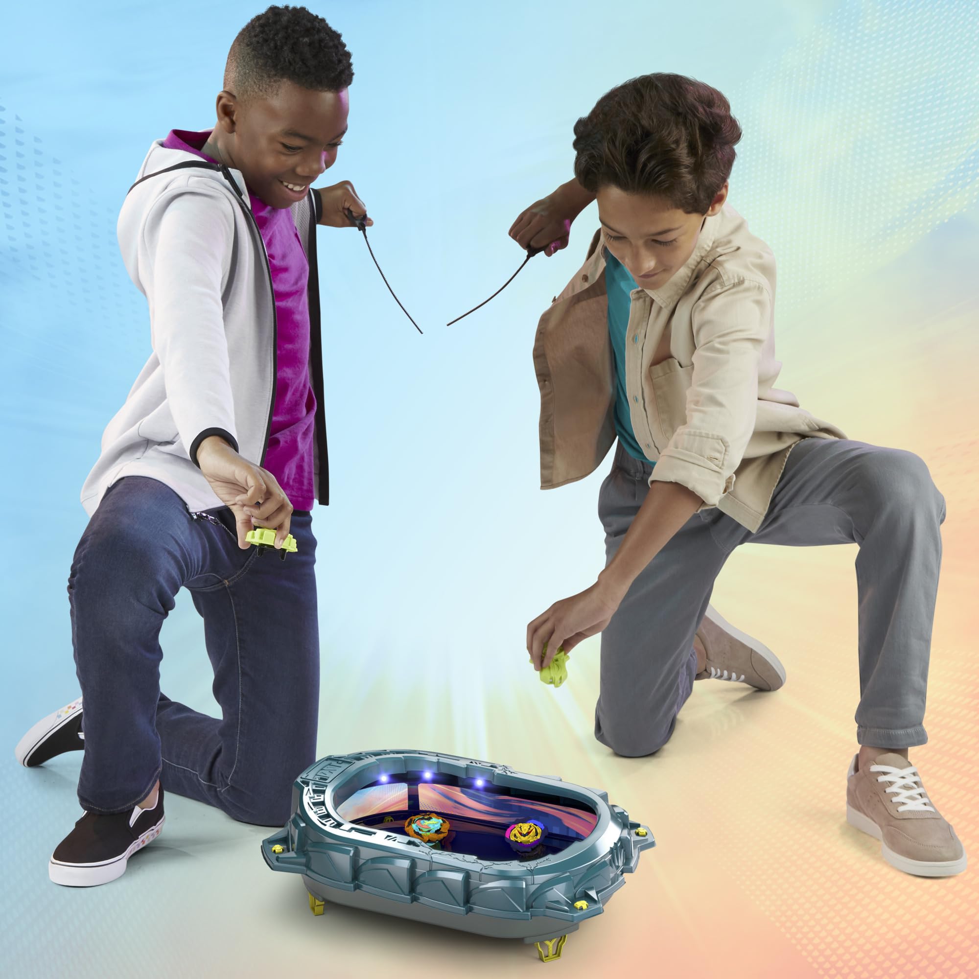 Foto 7 pulgar | Set De Combate Beyblade Burst Quadstrike Light Ignite Con Estadio - Venta Internacional.