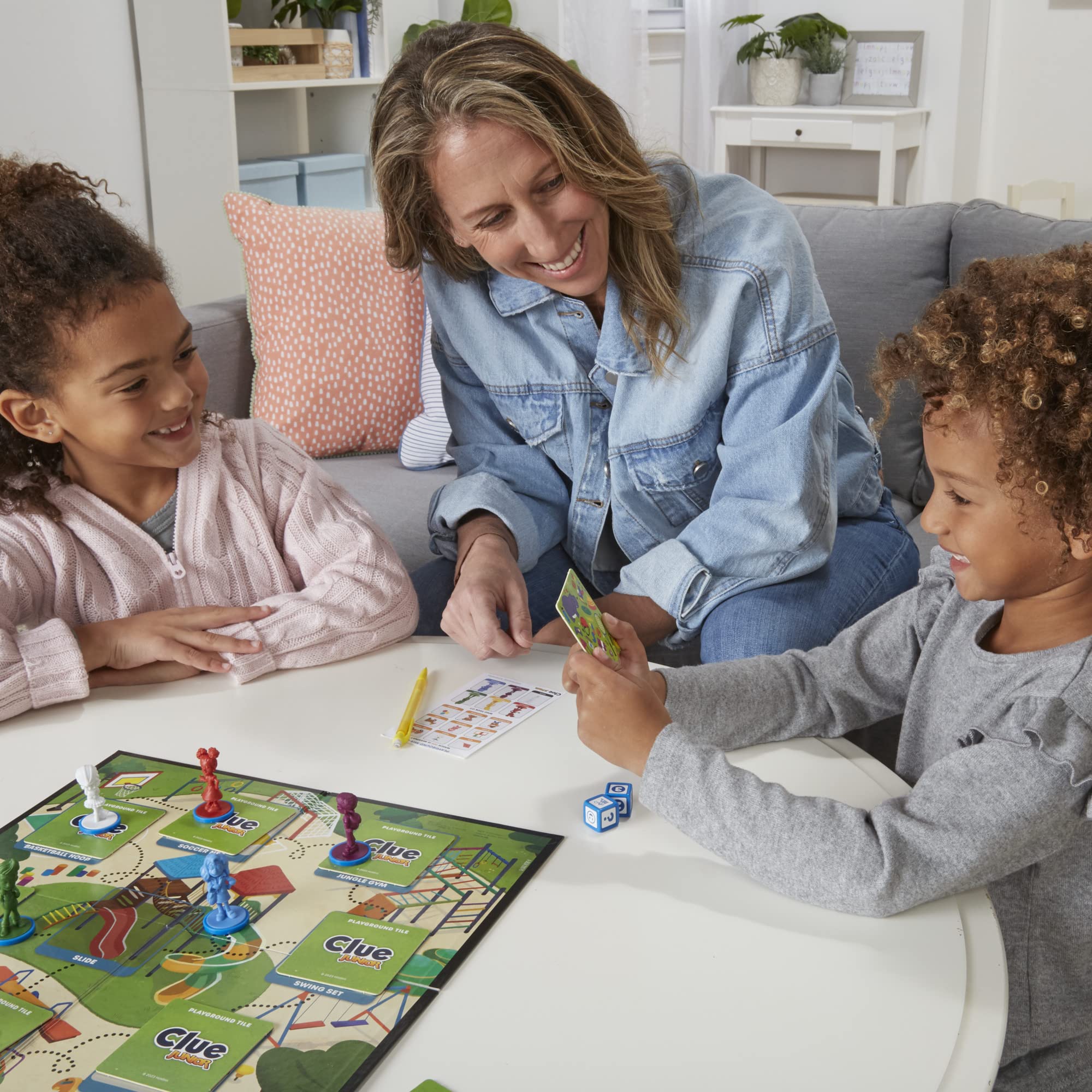 Foto 6 pulgar | Juego De Mesa Hasbro Gaming Clue Junior De 2 Caras 4+ - Venta Internacional.