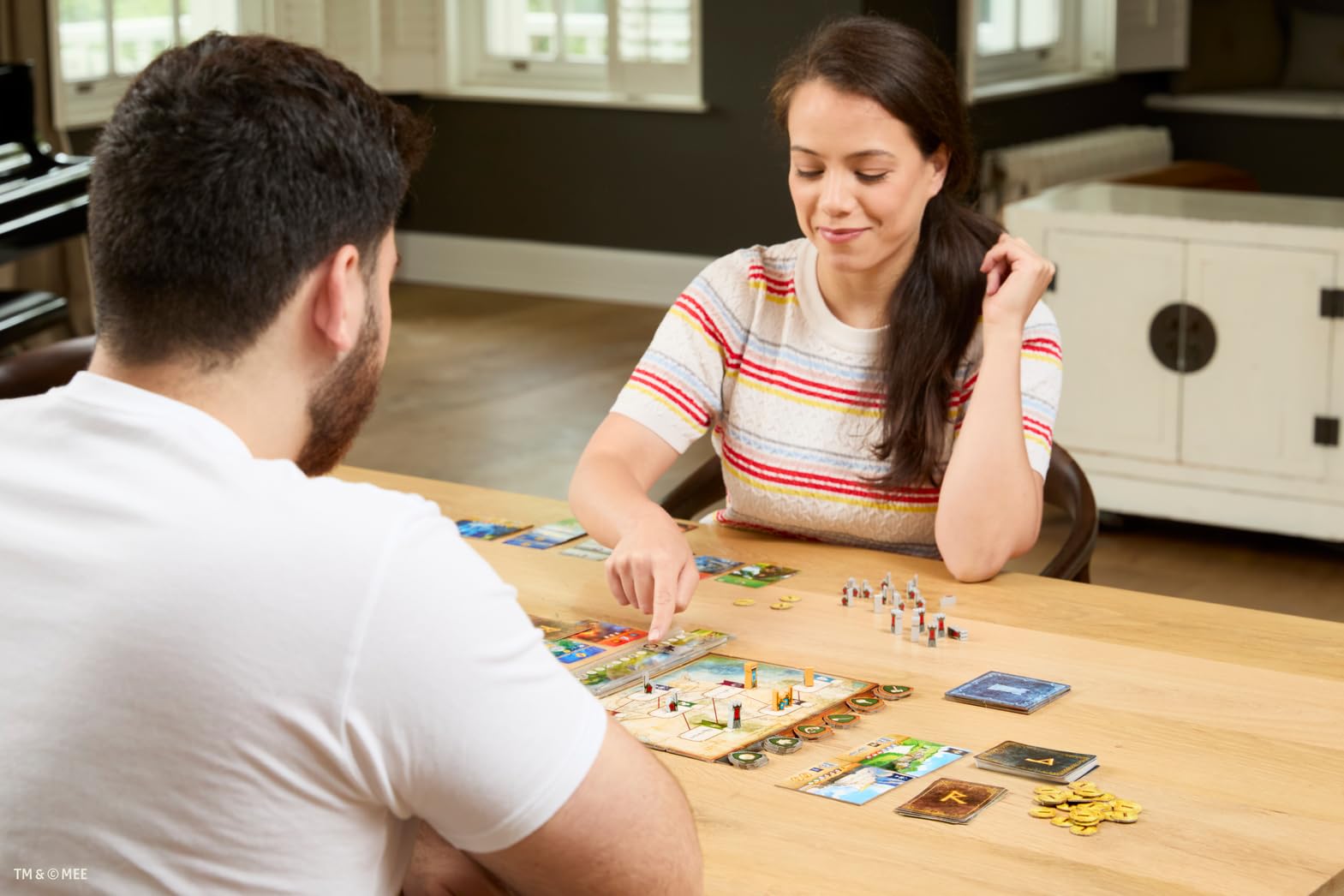 Foto 4 pulgar | Producción De Repositorios De Juegos De Mesa El Señor De Los Anillos: Duel - Venta Internacional.