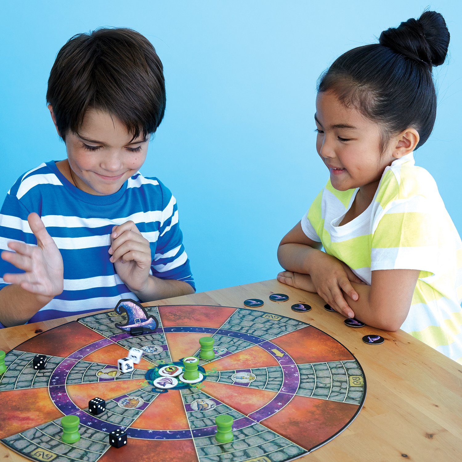 Foto 5 pulgar | Juego De Mesa Peaceable Kingdom Cauldron Quest Kids 6+ Years - Venta Internacional.