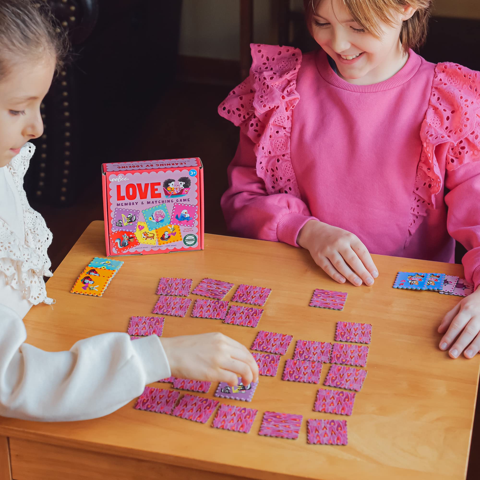 Foto 6 pulgar | Juego De Memoria Y Combinación Eeboo Love Little Square Desde Hace Más De 3 Años - Venta Internacional.