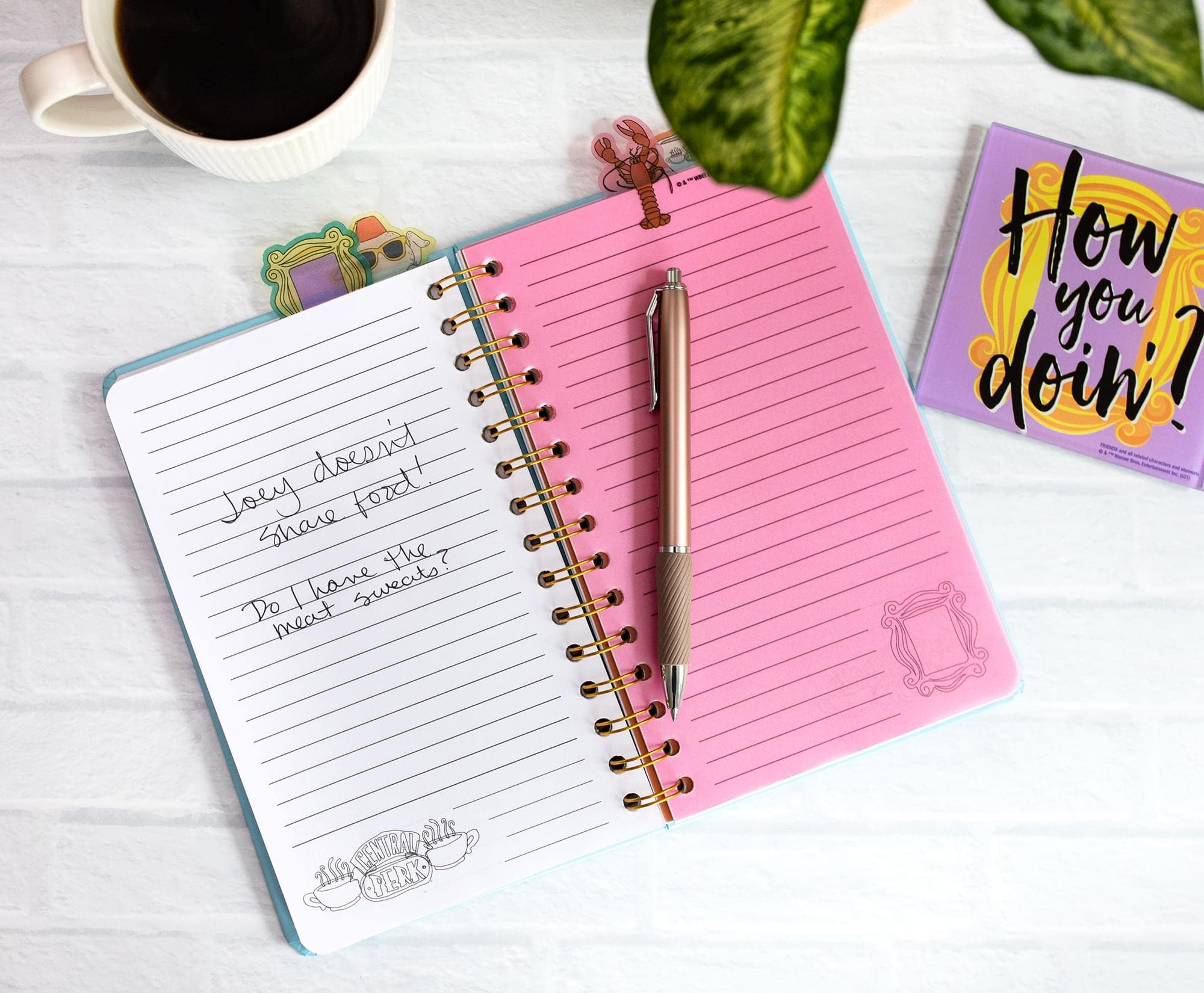 Foto 6 | Cuaderno Espiral Plateado Buffalo Friends Doodle Icons, 75 Págs. - Venta Internacional.