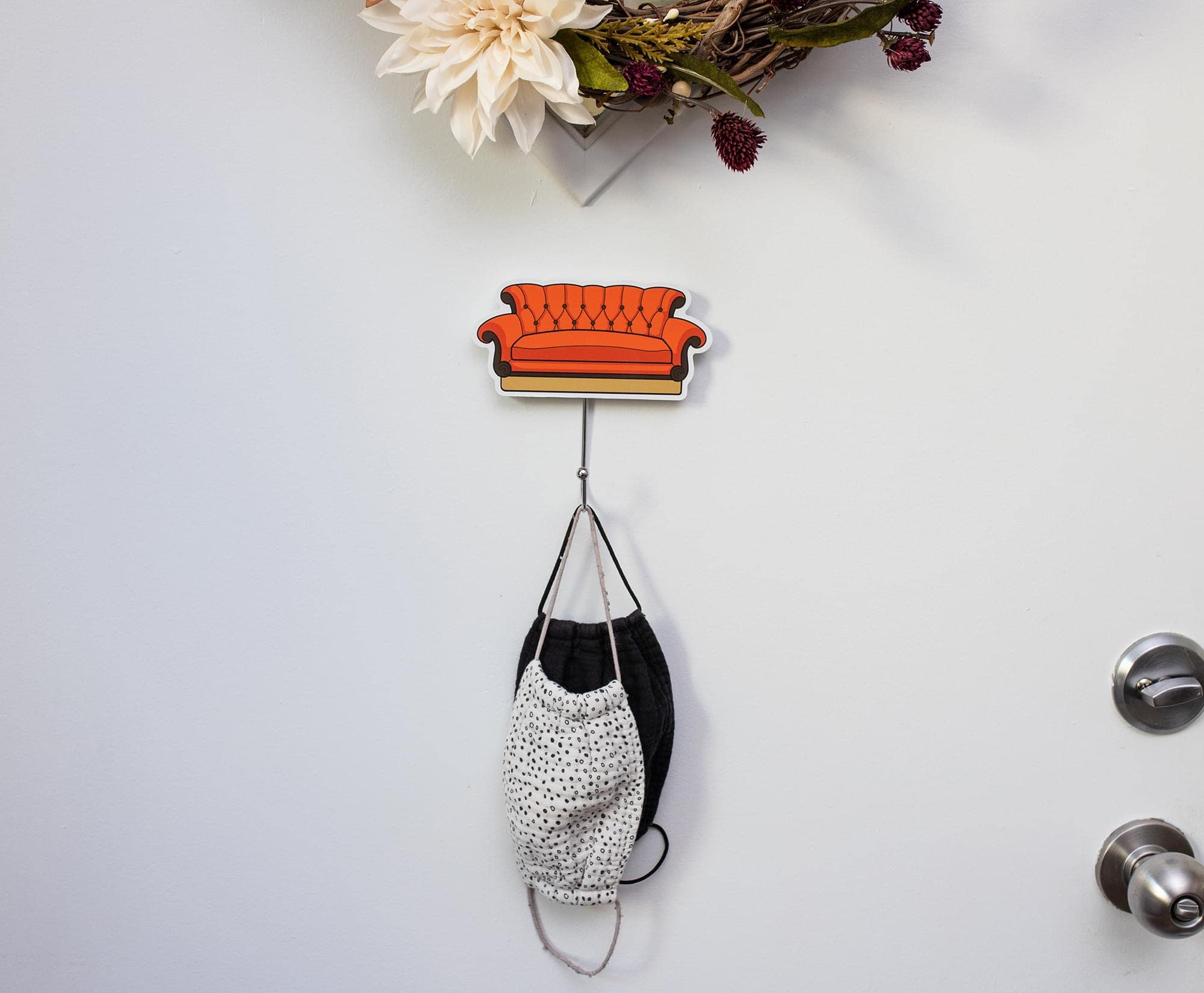 Foto 7 | Juego De 3 Ganchos De Pared Para Colgar Perchas, Diseño Plateado De Buffalo Friends - Venta Internacional.