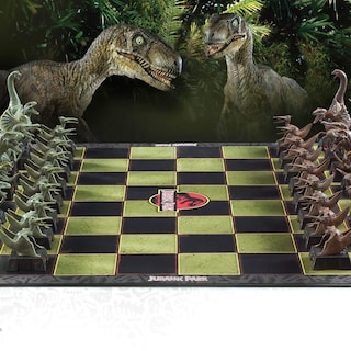 Foto 2 | Set De Ajedrez The Noble Collection Jurassic Park Con 32 Dinosaurios - Venta Internacional.
