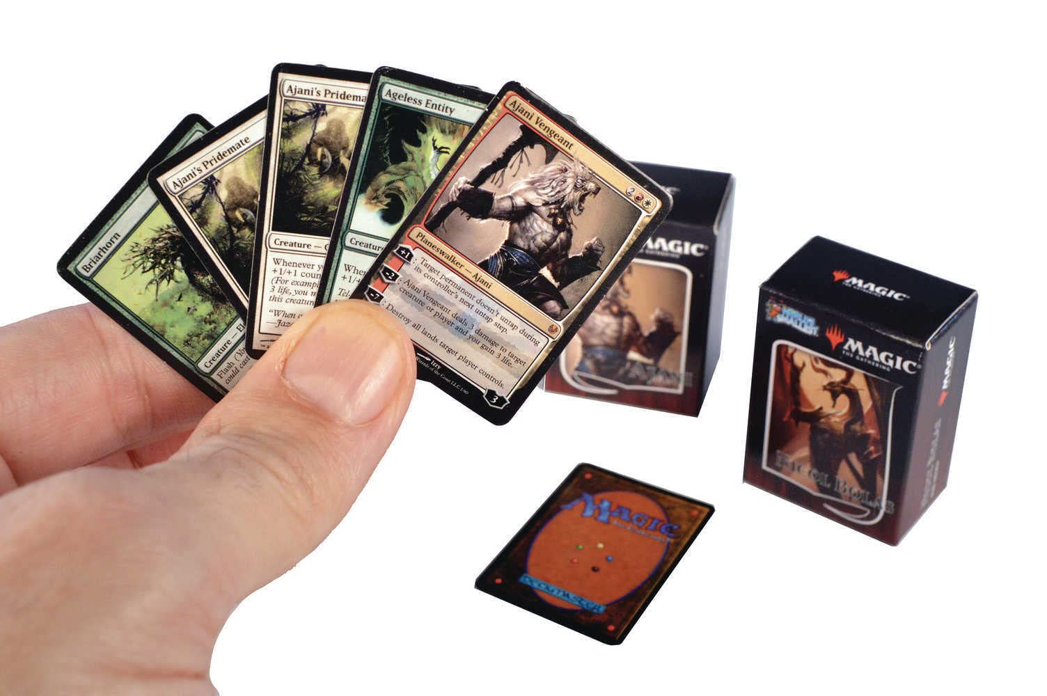 Magic The Gathering Duel Vence A Ajani Contra Nicol Bolas, El Más Pequeño Del Mundo - Venta Internacional.
