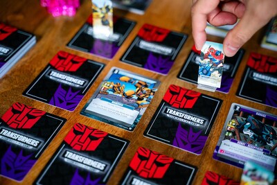 Foto 2 | Juego De Mesa Renegade Game Studios Transformers Deck-building - Venta Internacional.