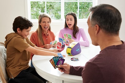 Foto 2 | Juego De Cartas Mattel Games Uno Flip Attack Para Niños Y Adultos - Venta Internacional.