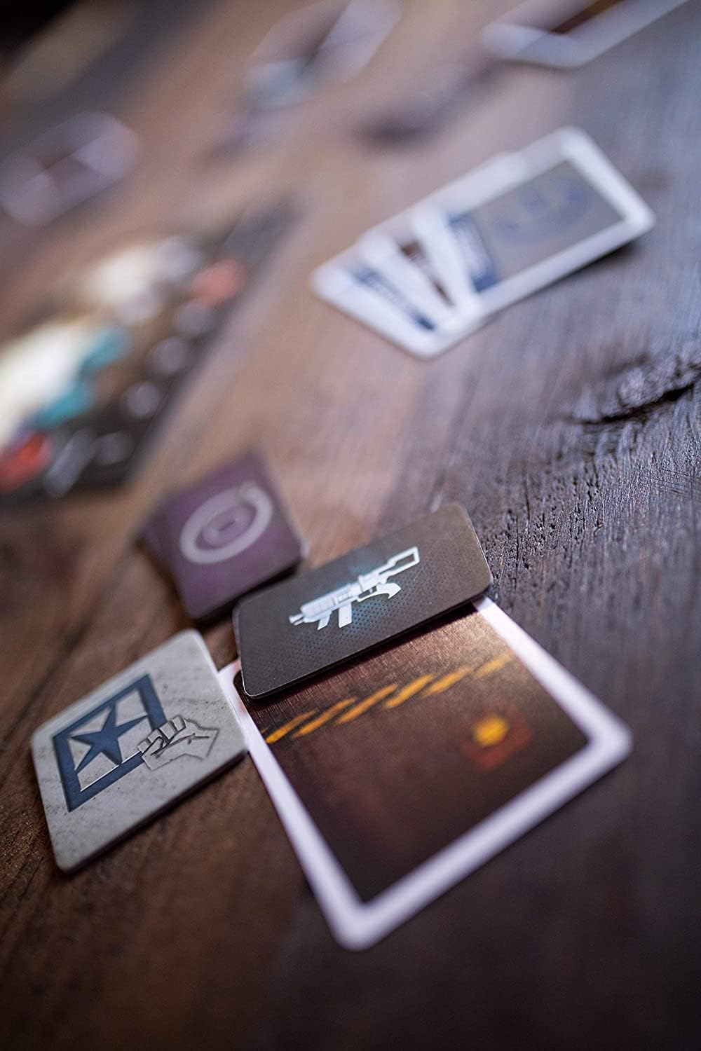 Foto 5 pulgar | Juego De Cartas The Resistance Social Deduction Strategy Teens - Venta Internacional.