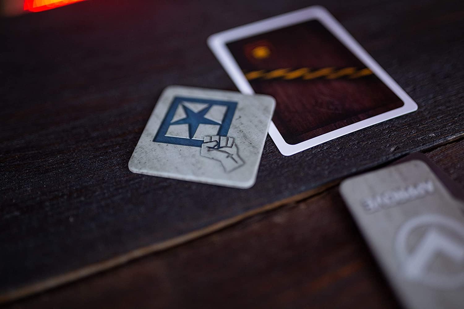 Foto 7 pulgar | Juego De Cartas The Resistance Social Deduction Strategy Teens - Venta Internacional.