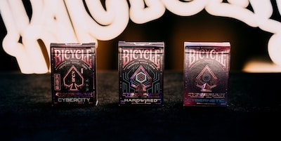 Foto 6 | Juego De Cartas Para Bicicleta, Cyberpunk Hardwired Premium, 1 Mazo - Venta Internacional.