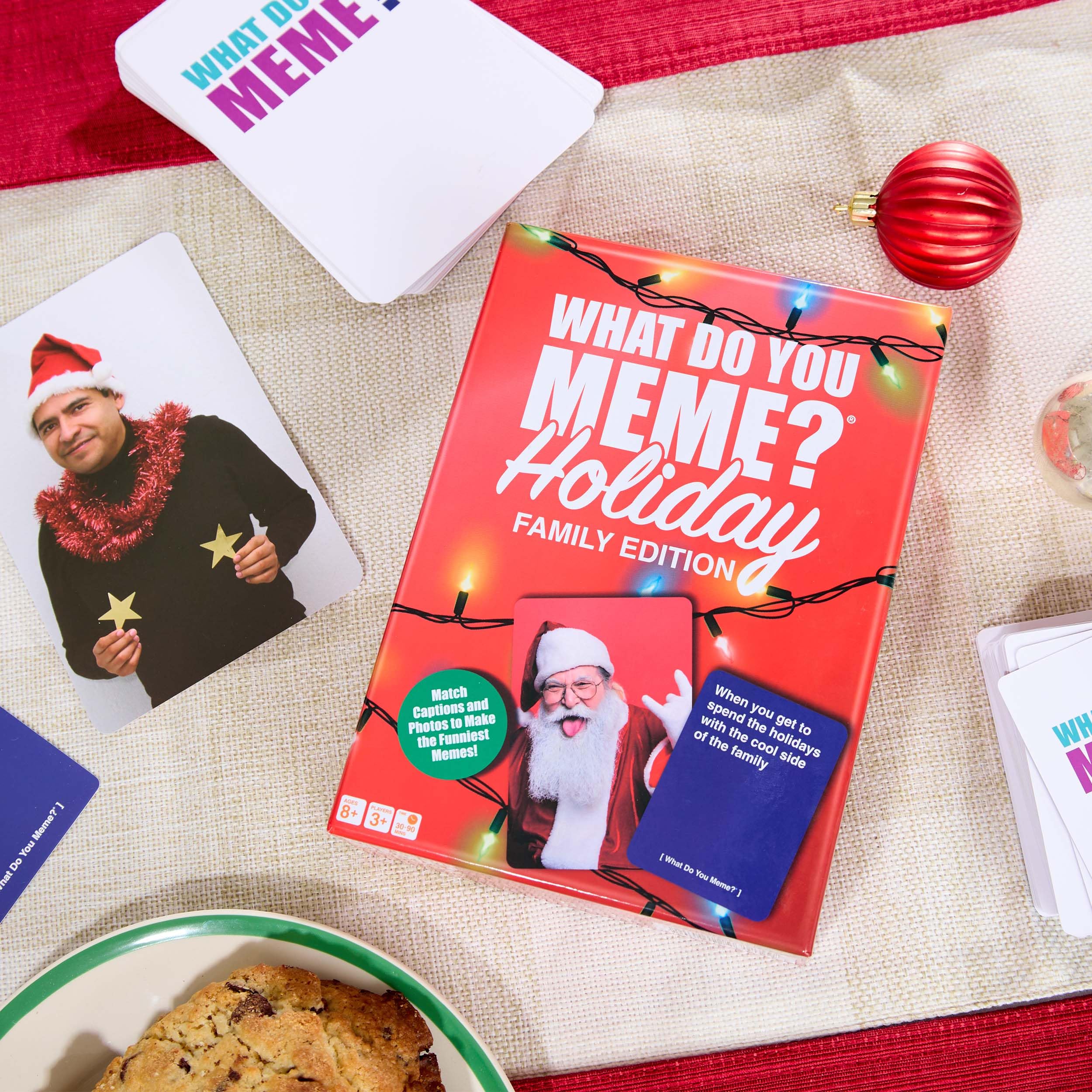 Foto 4 pulgar | Juego De Fiesta De Navidad ¿qué Memes? Familia Navideña - Venta Internacional.