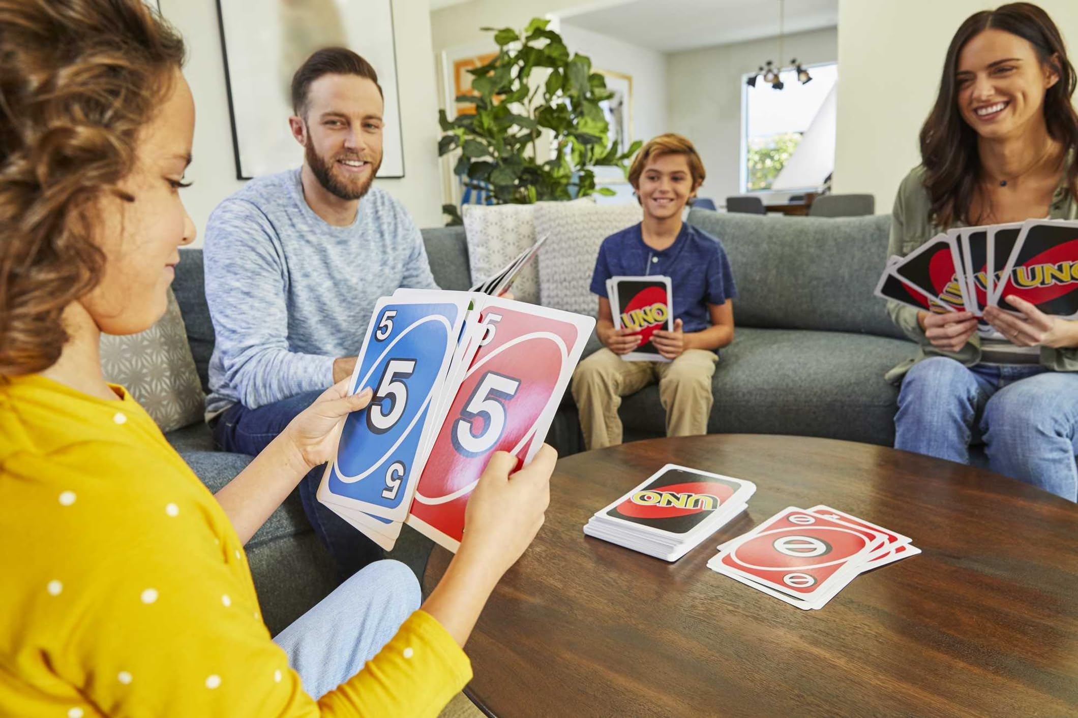Foto 3 pulgar | Juego De Cartas Mattel Games Uno Giant Para Mayores De 7 Años Con 108 Cartas - Venta Internacional.