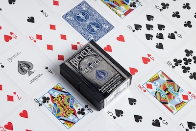 Foto 5 | Baraja de Cartas de Juego de Plástico Bicycle Prestige Impermeables Roja y Azul - Venta Internacional