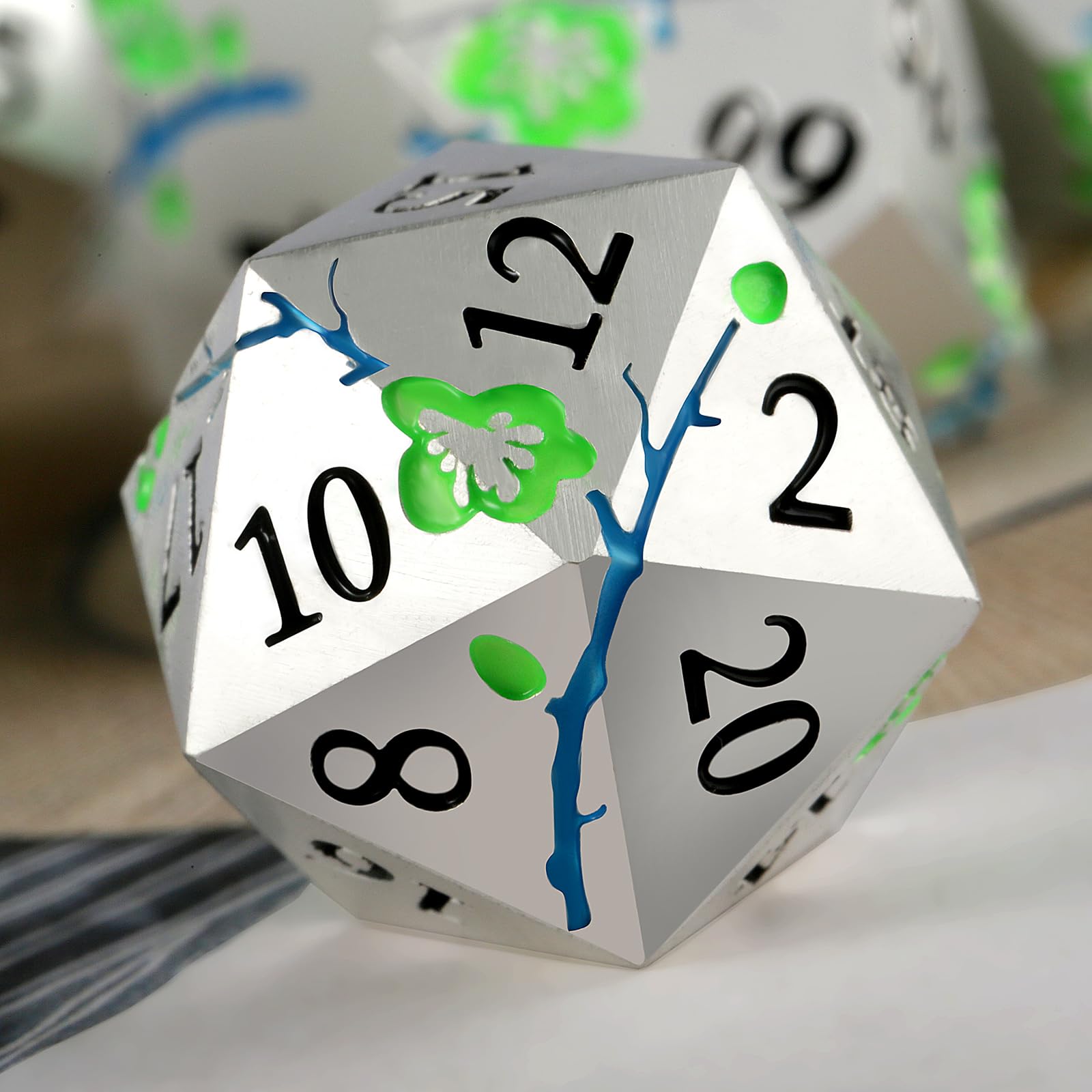 Foto 5 | Set De Dados Dndnd Que Brilla En Verde Oscuro Con Funda Metálica De 150 Ml - Venta Internacional.