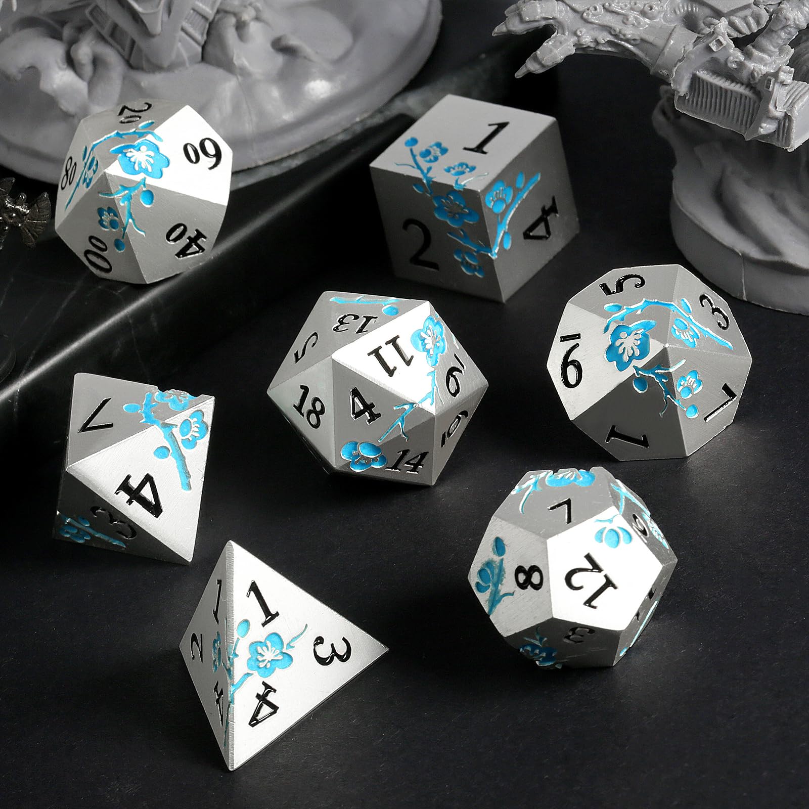 Foto 6 | Set De Dados Dndnd Glow In The Dark Blue Con Funda Metálica, 7 Unidades - Venta Internacional.