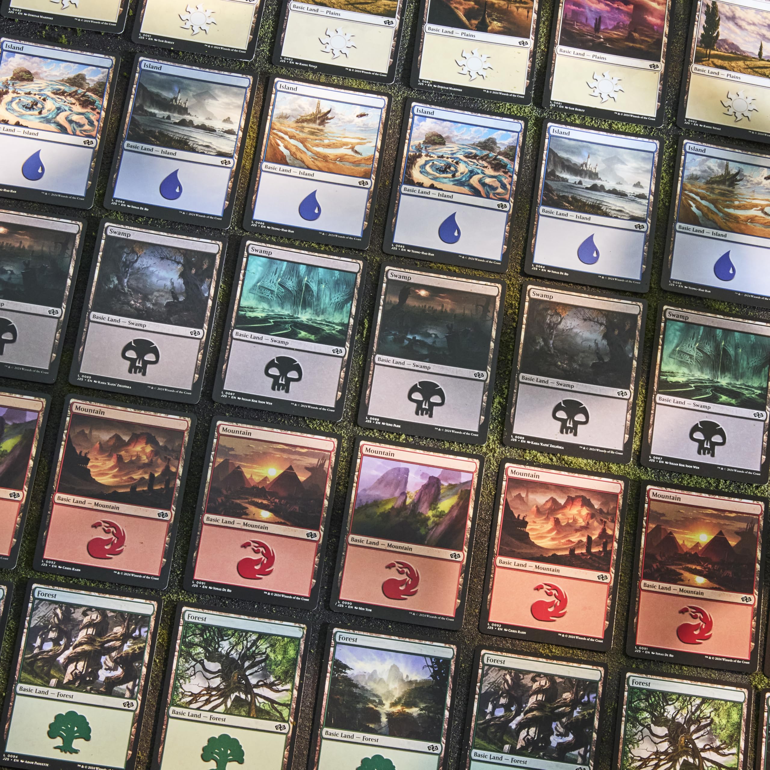 Foto 8 pulgar | Land Station Magic The Gathering 2025 Con 400 Cartas Terrestres Básicas - Venta Internacional.