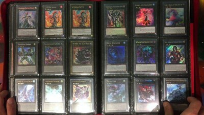 Foto 6 | Lote De Cartas Coleccionables Yu-gi-oh! 400 Unidades Premium Con 11 Hoyos Y 25 Unidades Raras - Venta Internacional.