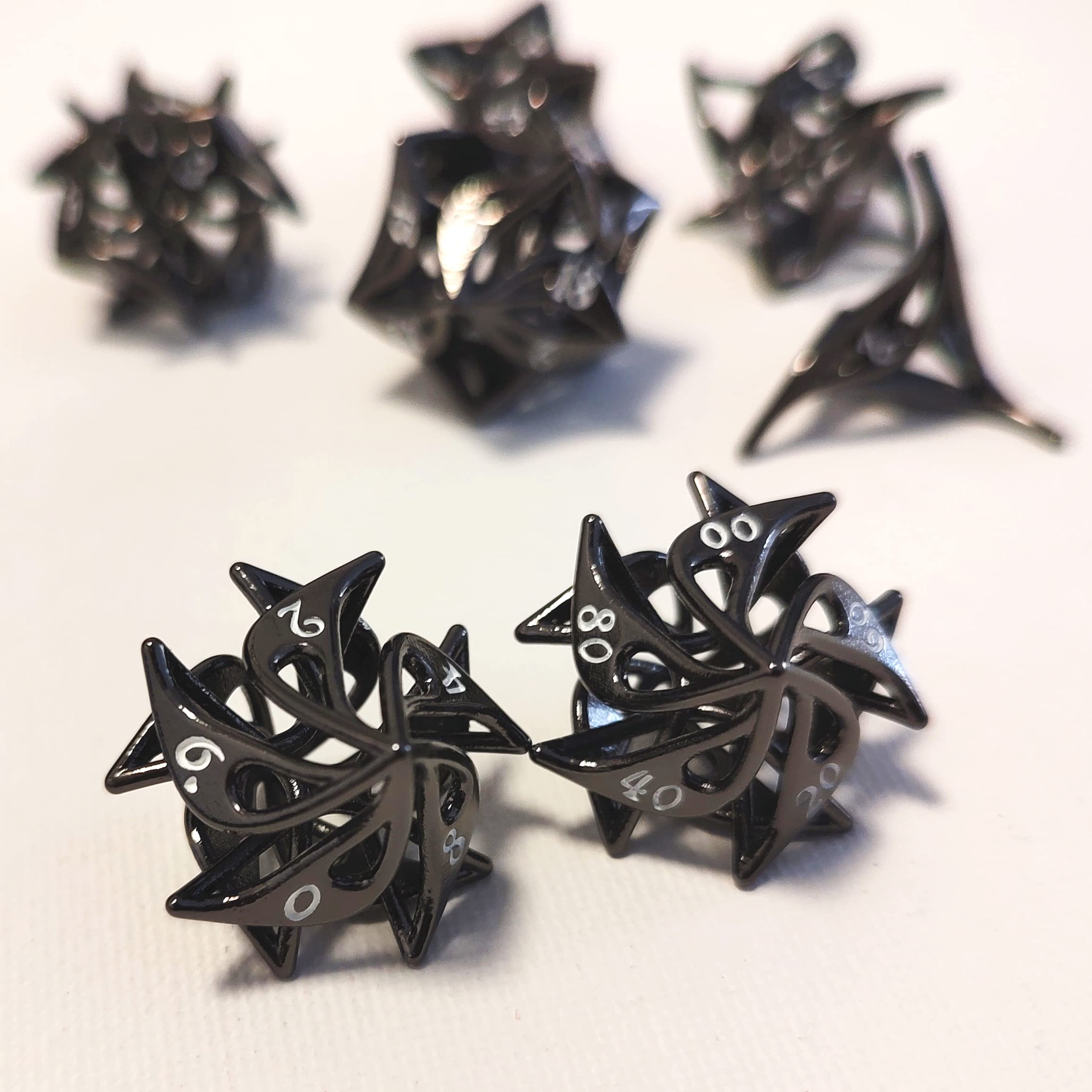 Foto 8 pulgar | Set De Dados De Metal Dnd Para Juegos De Mesa Con Funda Para Dados - Venta Internacional.