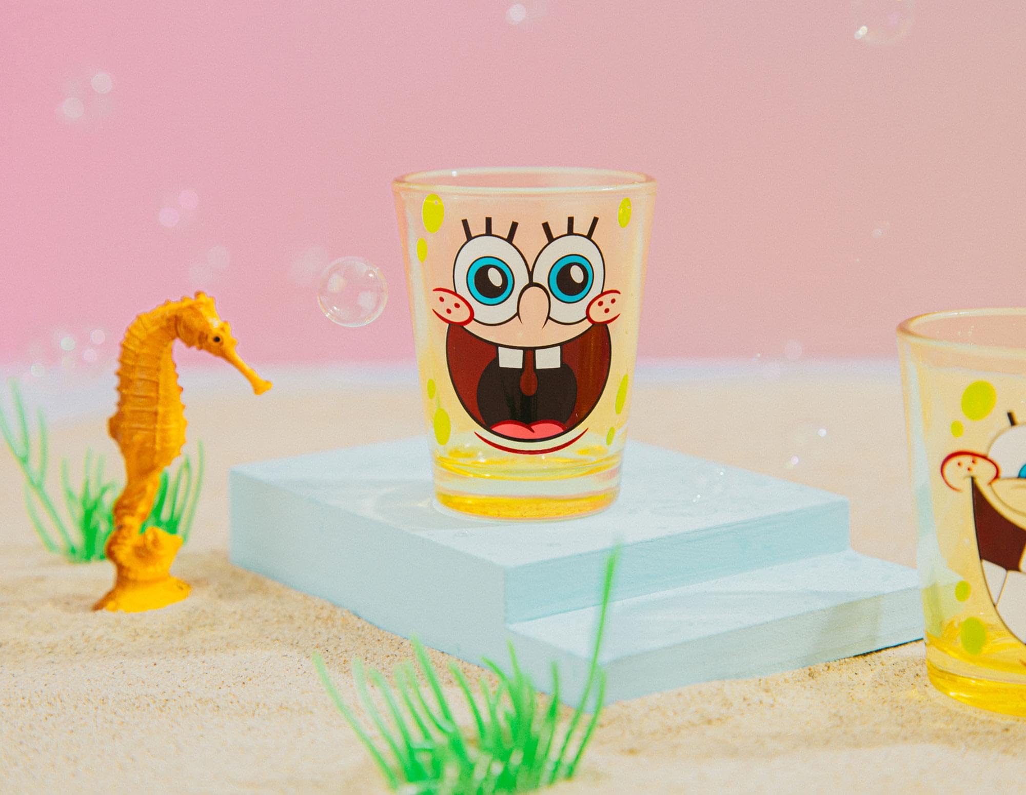 Foto 6 pulgar | Juego De Minivasos Silver Buffalo Nickelodeon Bob Esponja, Paquete De 4 - Venta Internacional.