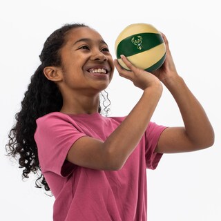 Foto 7 | Balones De Baloncesto De Juguete Franklin Sports Nba Milwaukee Bucks, Paquete De 2 - Venta Internacional.