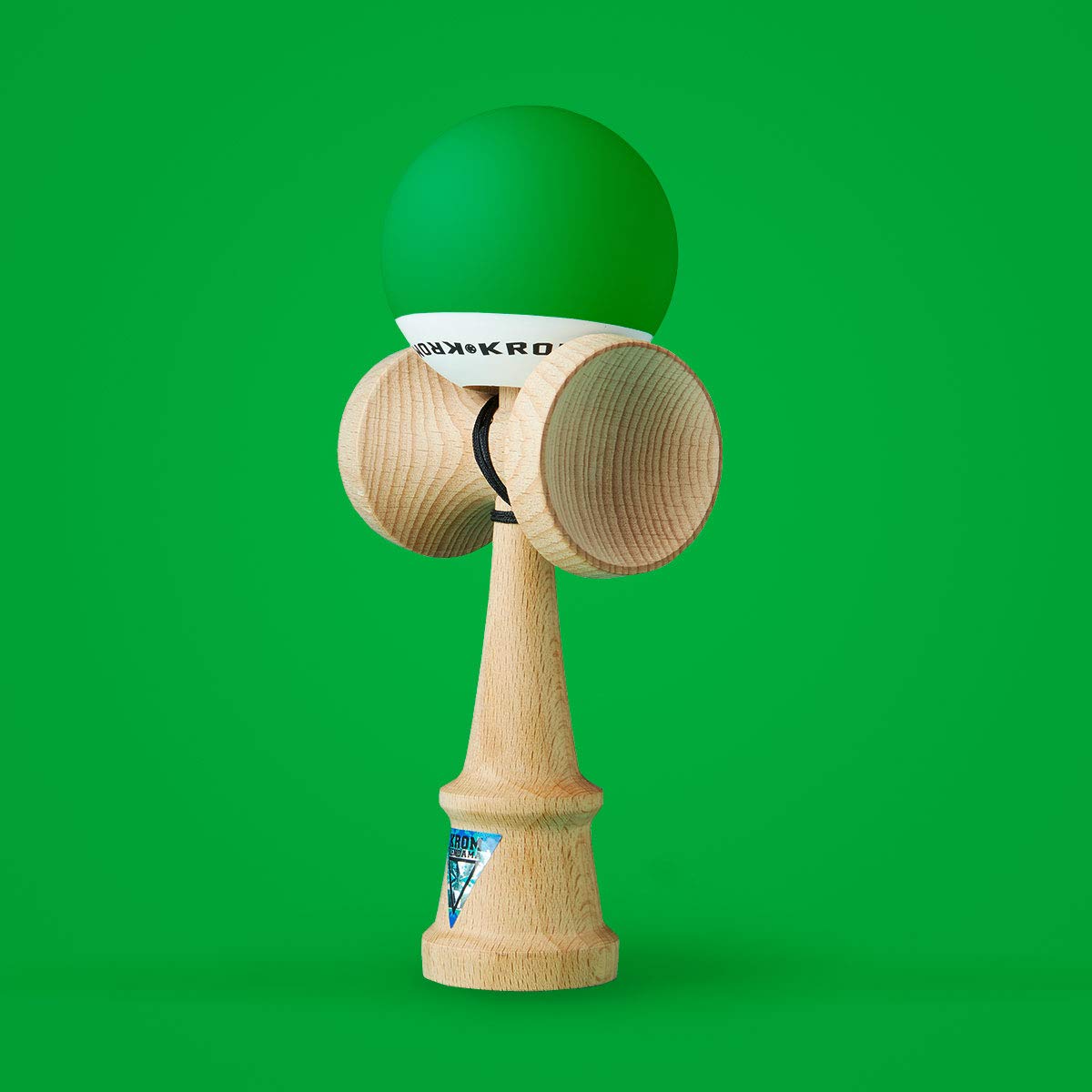 Foto 6 | Equilibrio De Textura Suave De Color Verde Oscuro Kendama Krom Pop - Venta Internacional.