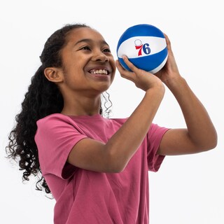 Foto 7 | Balones De Baloncesto De Juguete Franklin Sports Nba Philadelphia 76ers, Paquete De 2 - Venta Internacional.