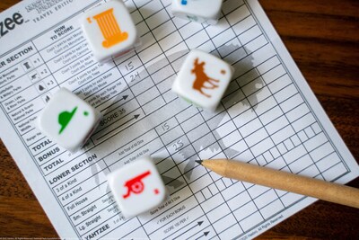 Foto 2 | Game Yahtzee National Parks Travel Edition Para Toda La Familia - Venta Internacional.