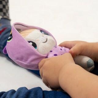 Foto 8 | Peluche Musical Portranca Margarita La Granja de Zenón con Capucha Disfraz Bataraza