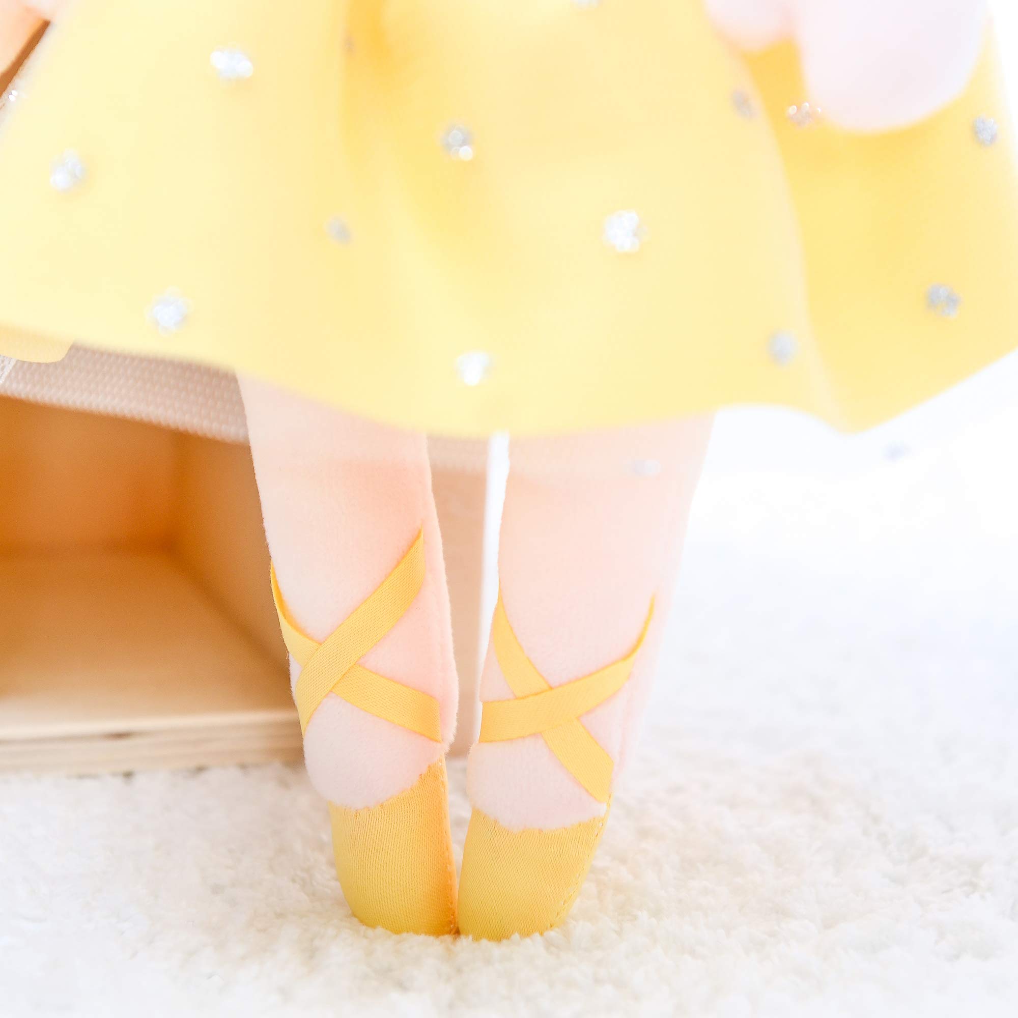 Foto 4 | Muñeca Bailarina De Peluche Gloveleya Ballet Girl, Color Amarillo, 13 Pulgadas - Venta Internacional.
